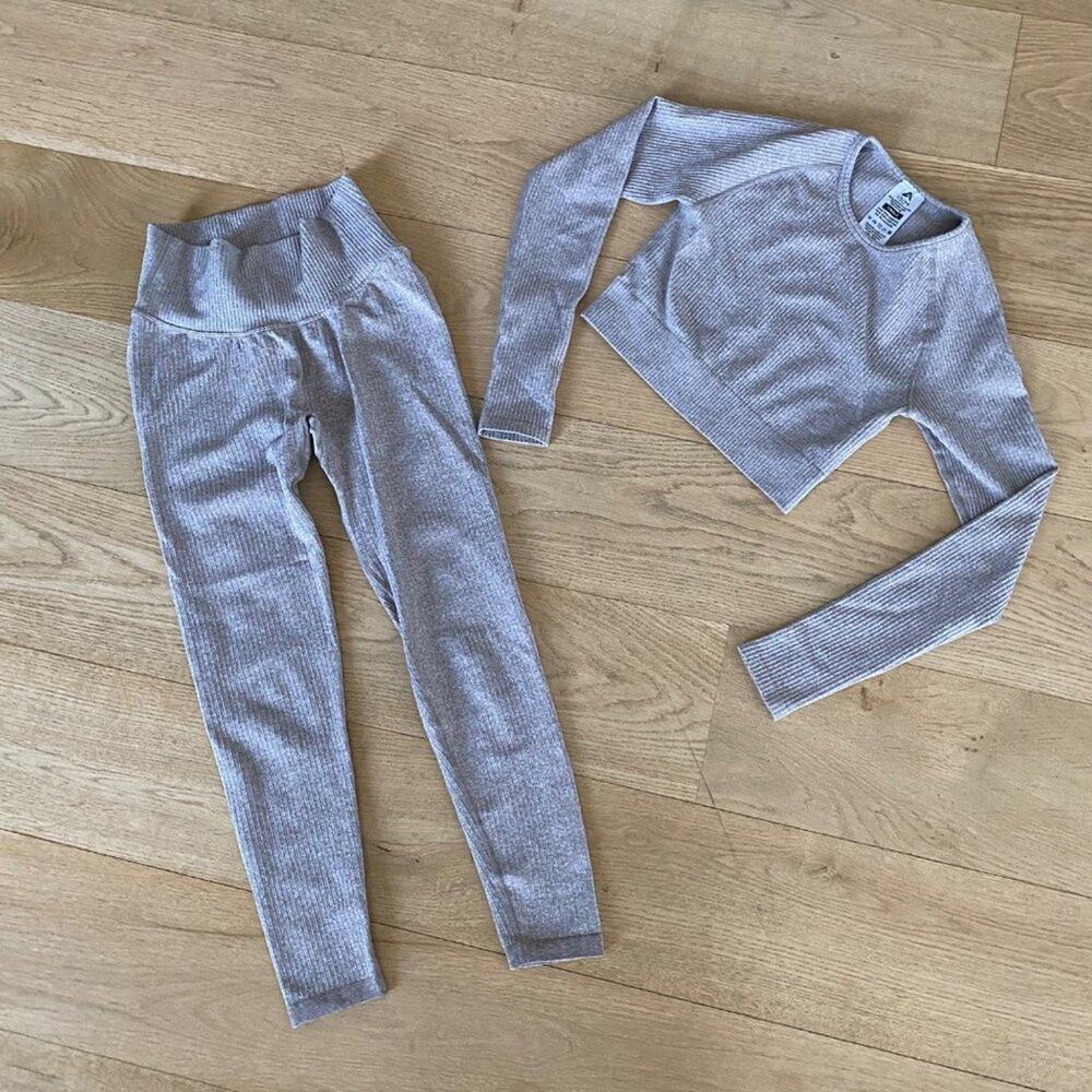 Lilias Active Ribbed Knit Leggings and Long Sleeve Top